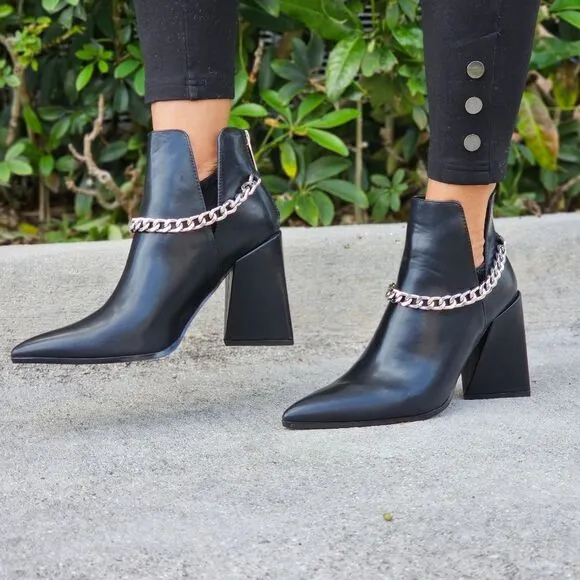 Women's Black Block Heel Chelsea Boots