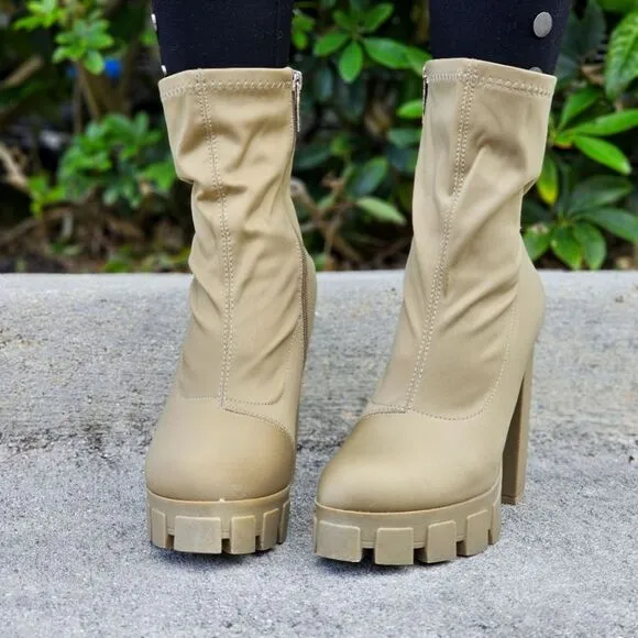 Women's Platform Ankle Chunky Heel Boots Taupe Color