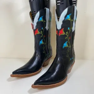 Y2K Western Embroidered Floral Pattern Pointed Toe Boots