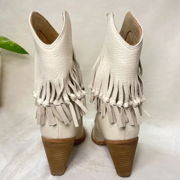ZODIAC Womens Donna Western Boot‎ Birch Beige Leather 6.5M, ( E 534)